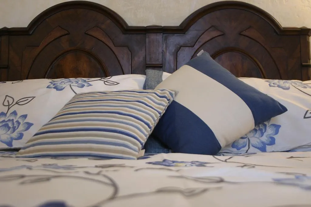 Casa Nobile Bed and Breakfast Tovo San Giacomo 0*,